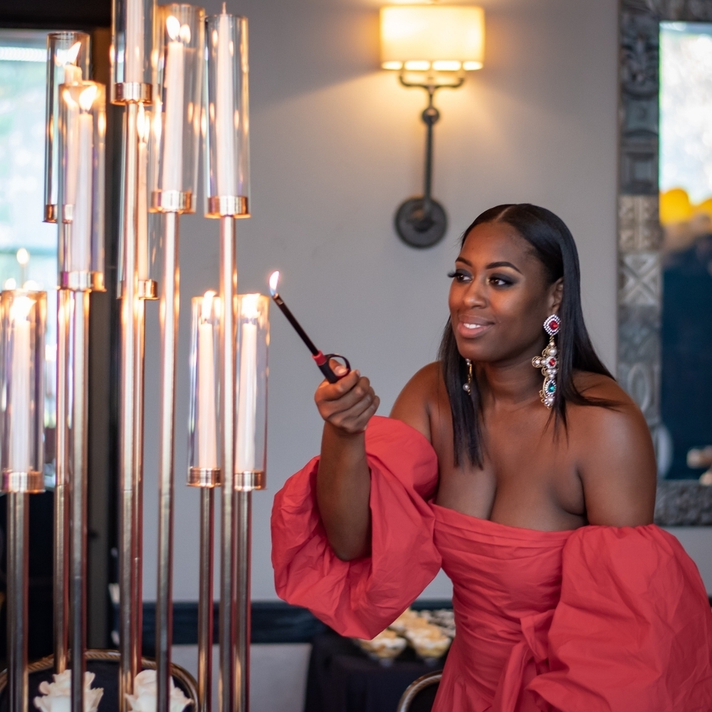 Meet your Posher, Crystal